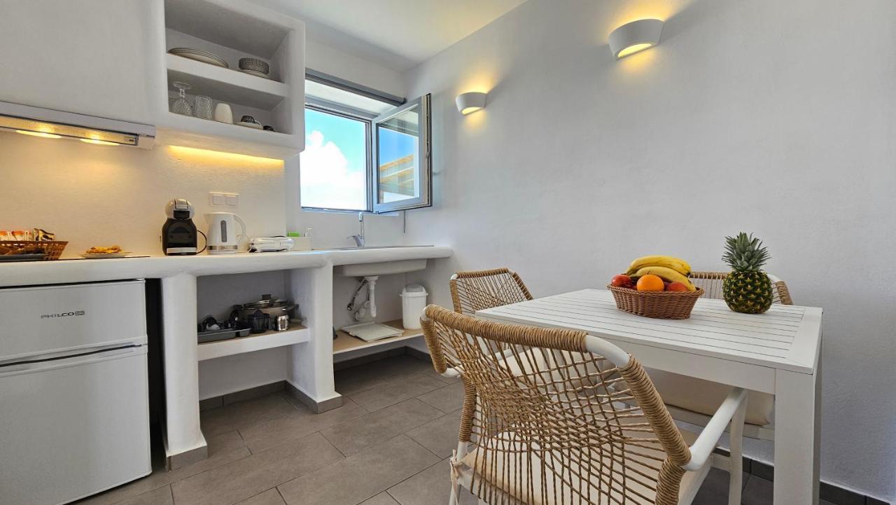 Polychronis Private Suite Pollonia Ngoại thất bức ảnh