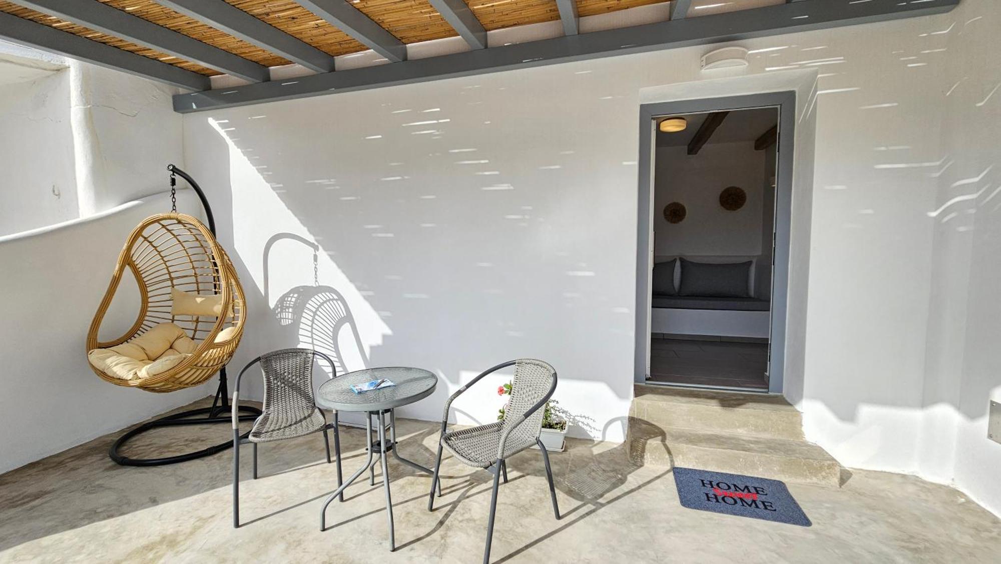 Polychronis Private Suite Pollonia Ngoại thất bức ảnh